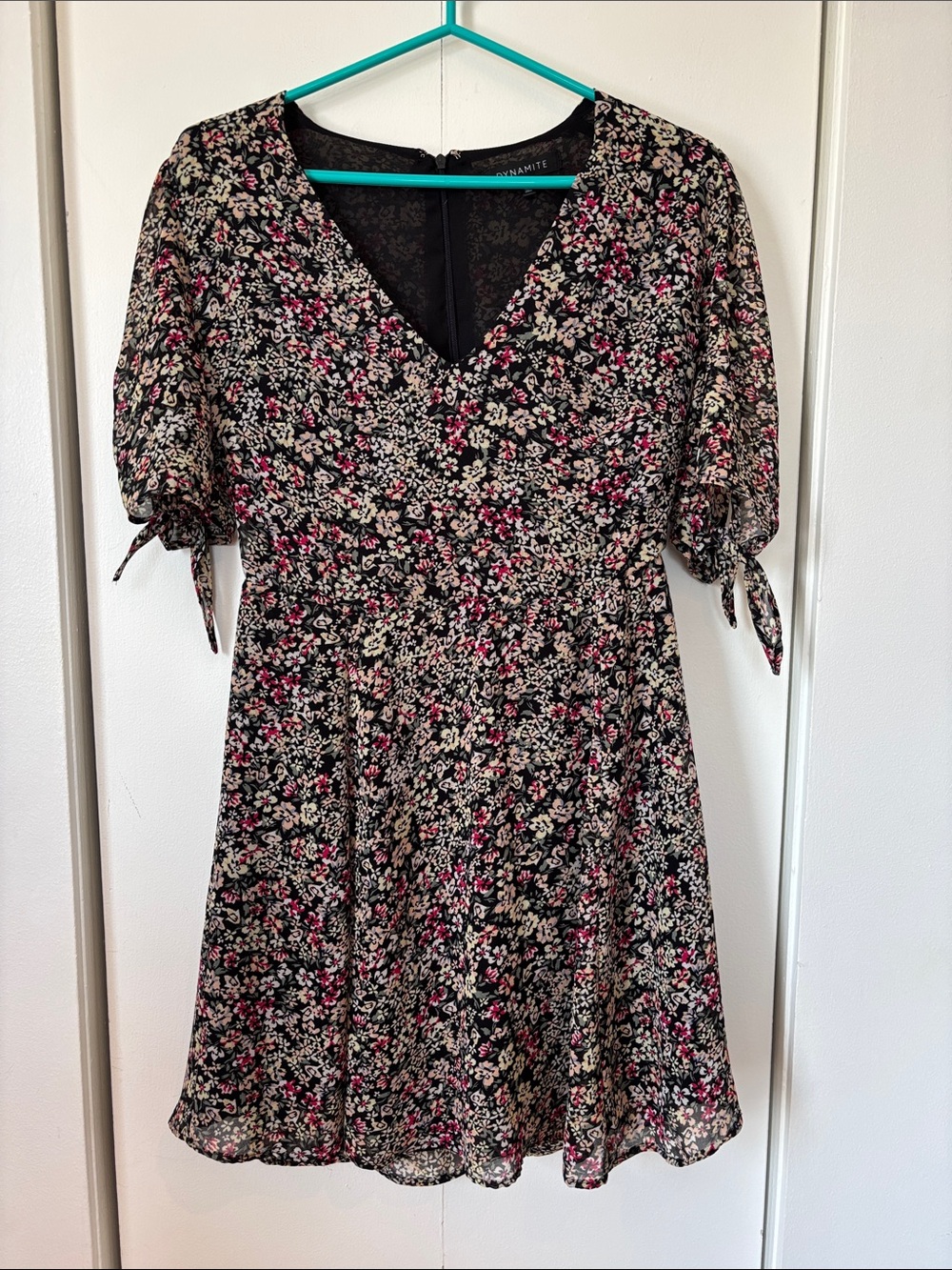 Dynamite Black Floral V-Neck Tie-Sleeve Midi Dress